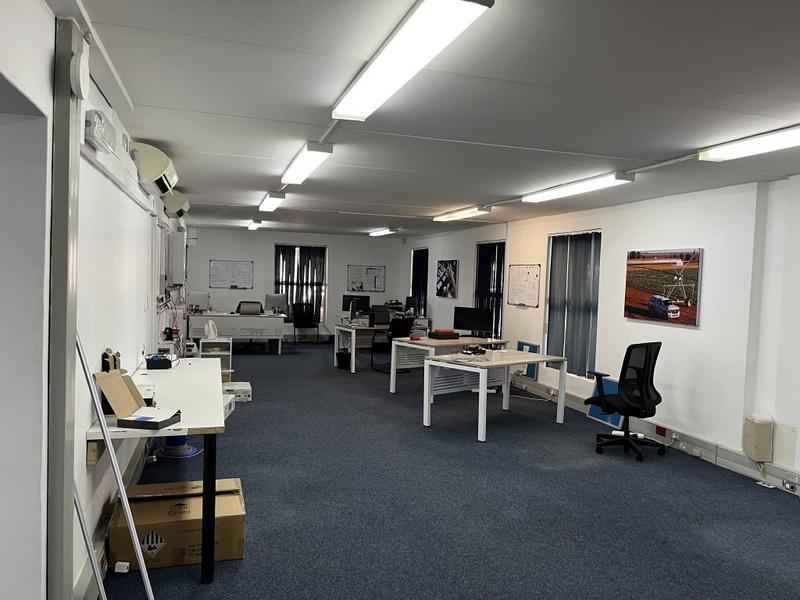 To Let Commercial Property for Rent in Montague Gardens Western Cape